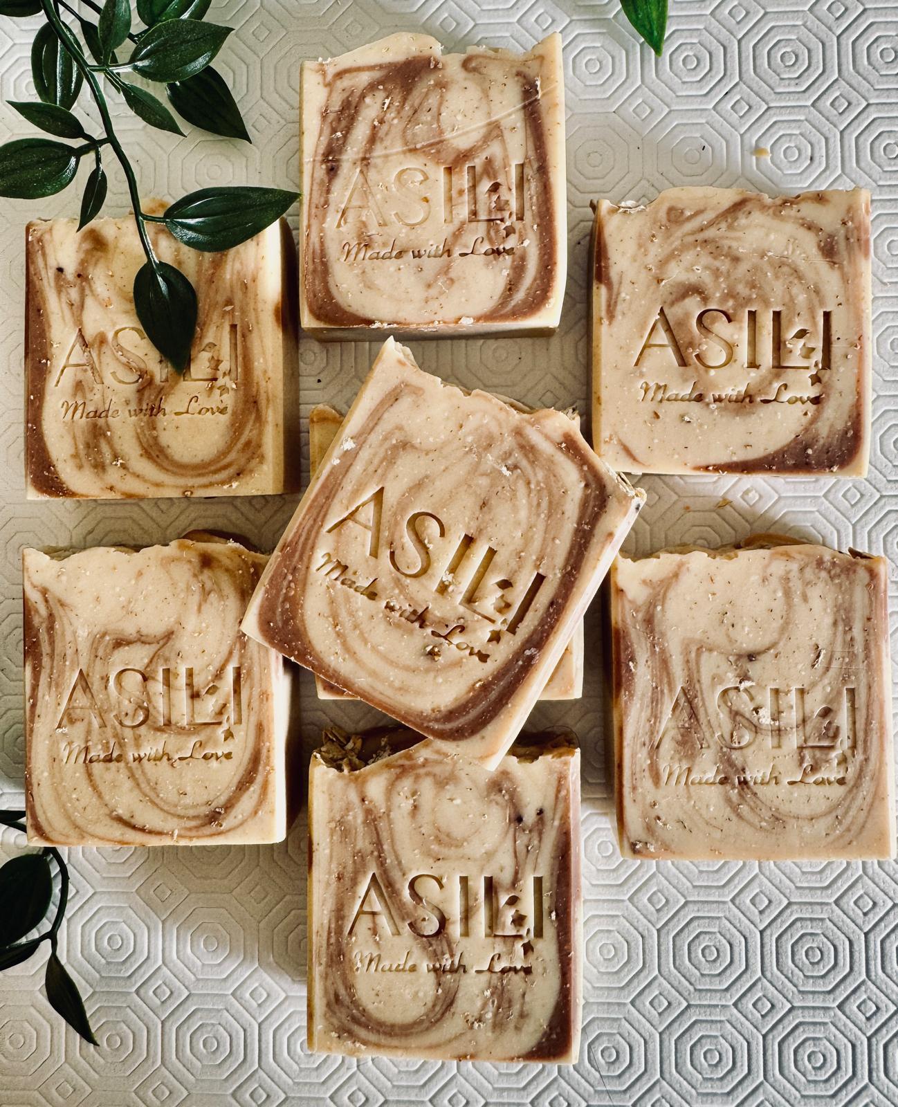 Oats & Honey Natural Handmade Soap for Sensitive Skin- Gentle Moisturizing (Hey Honey)