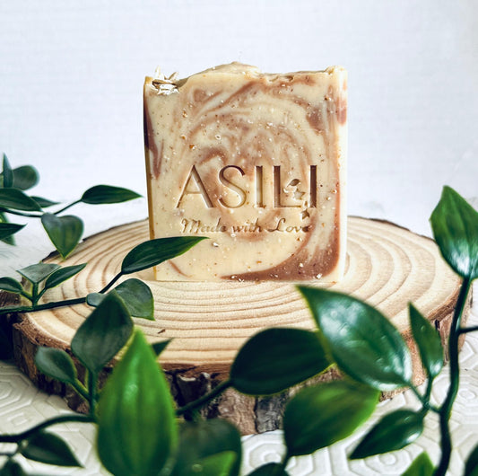 Oats & Honey Natural Handmade Soap for Sensitive Skin- Gentle Moisturizing  (Hey Honey)